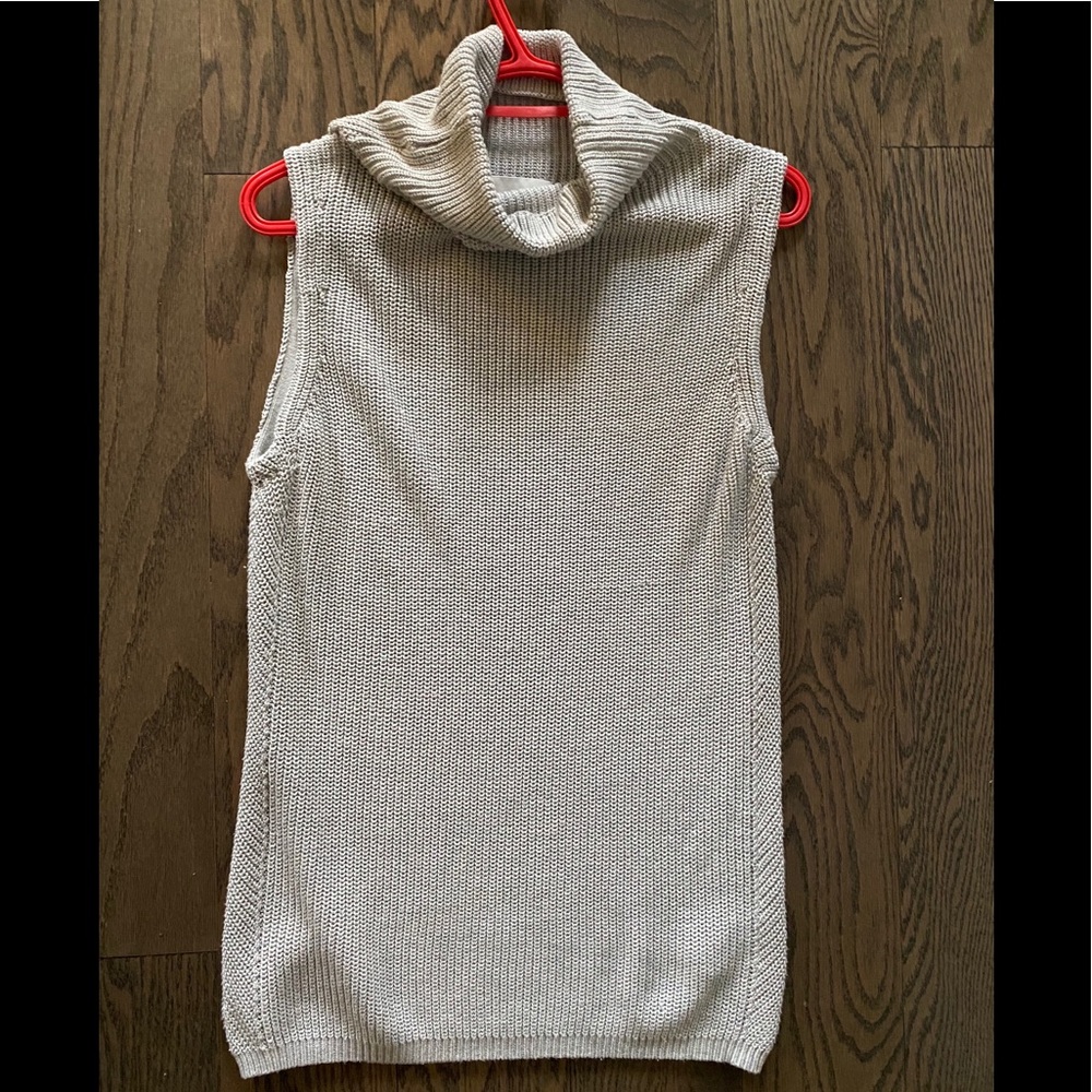 Artizia Babaton Sleeveless Knit - Small